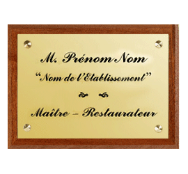 Plaque Maitre Restaurateur Laiton 30x20 + support bois